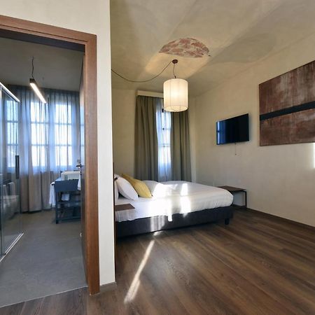 Cascina La Badia Bed & Breakfast Montegrosso d'Asti Luaran gambar