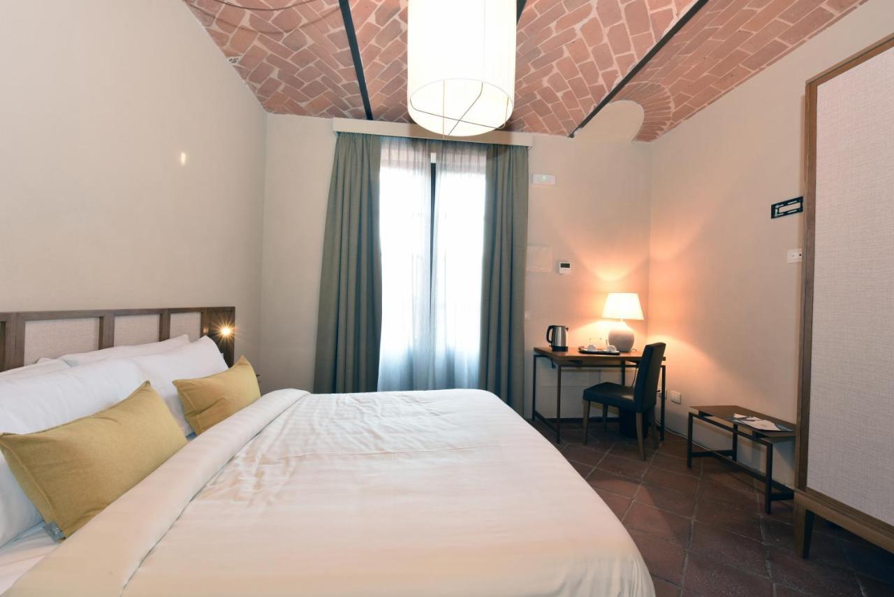 Cascina La Badia Bed & Breakfast Montegrosso d'Asti Luaran gambar