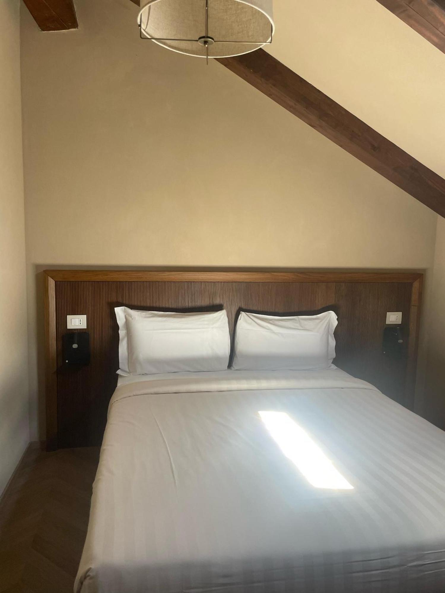 Cascina La Badia Bed & Breakfast Montegrosso d'Asti Luaran gambar